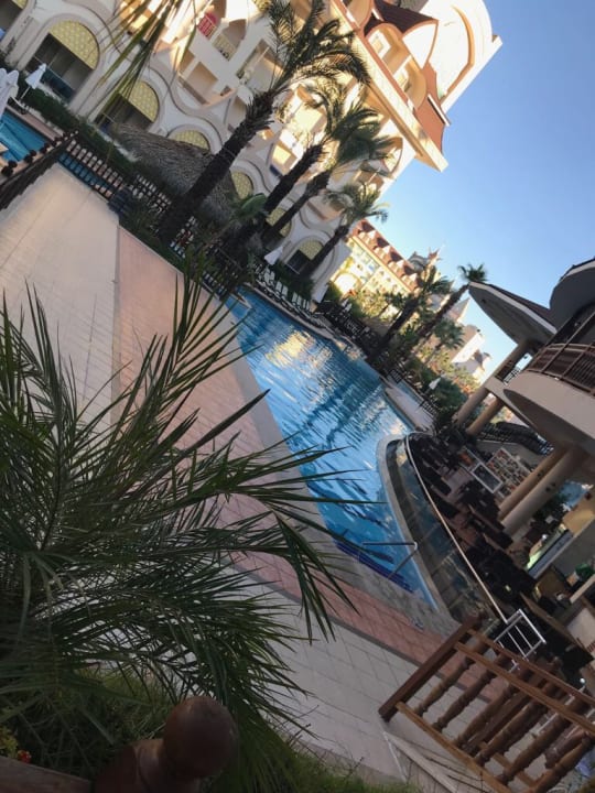 Außenansicht Well Palace Side