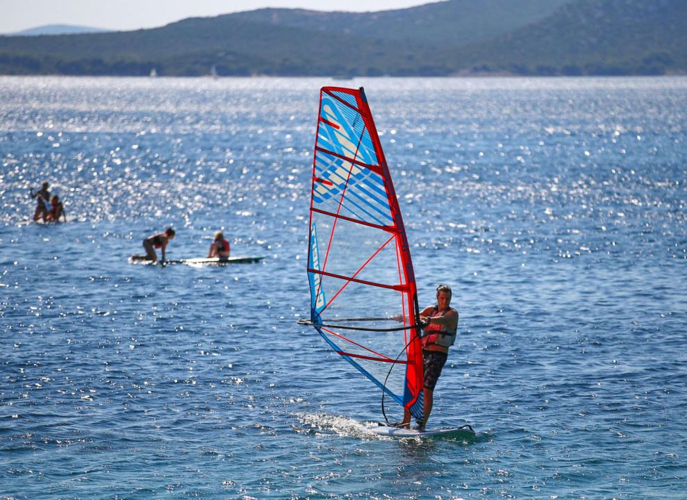 Sport & Freizeit Pine Beach Pakostane