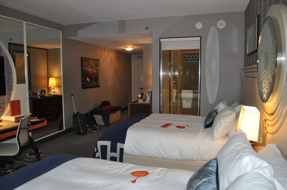 Mit Blick in die Dusche The Cosmopolitan of Las Vegas