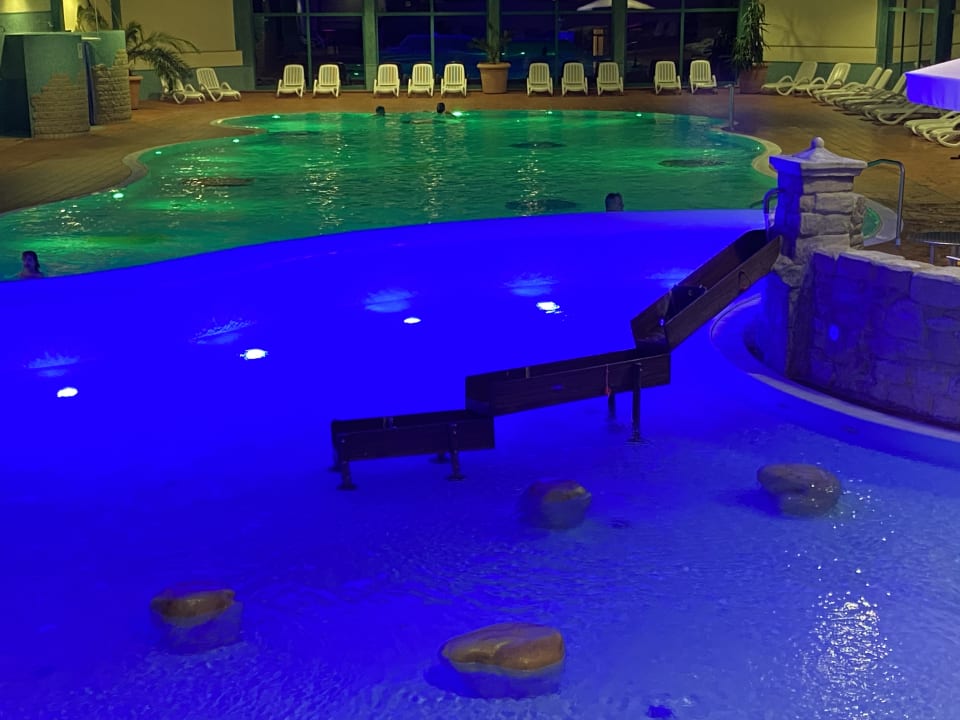 Pool Hotel Sonnenhügel