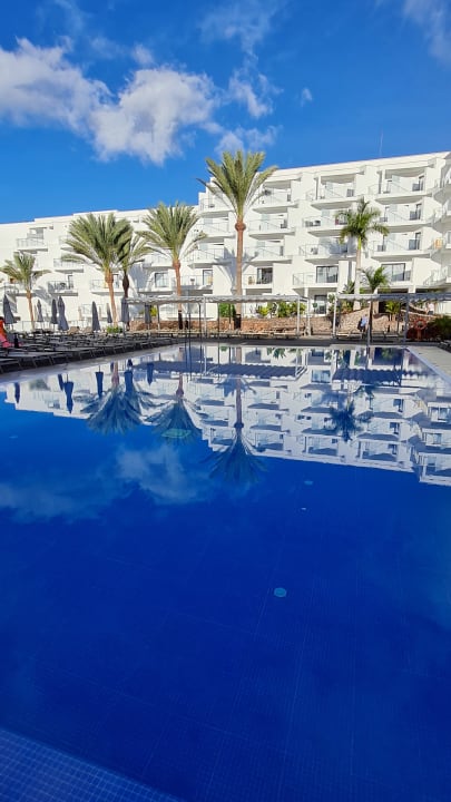 Pool Hotel Riu Buenavista