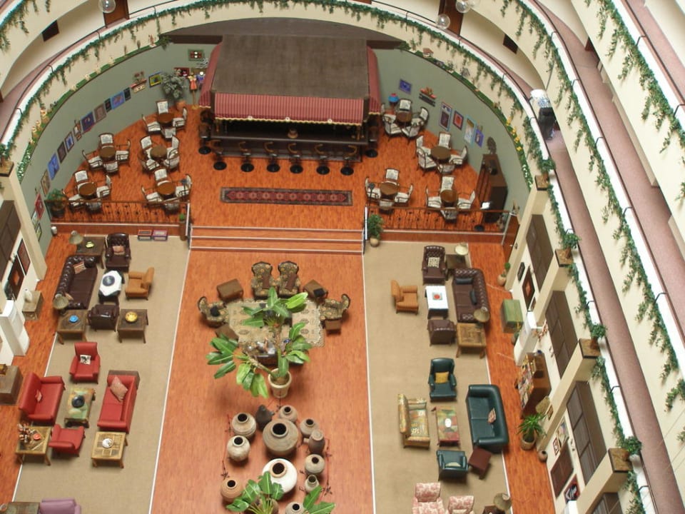 Lobby von oben Hotel Royal Garden Beach