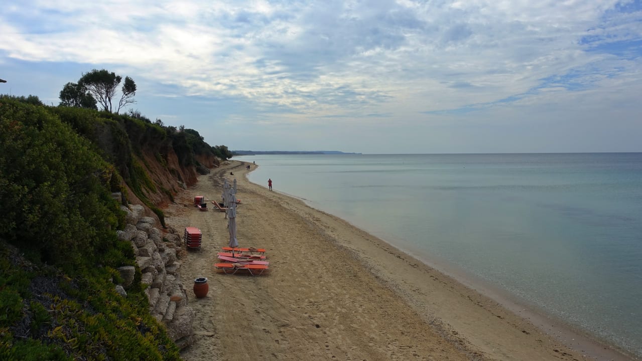 Strand Istion Club & Spa
