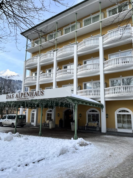 Außenansicht Das Alpenhaus Gasteinertal