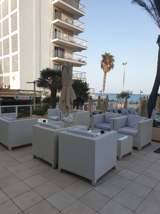 Außenansicht Sabina Hotel & Suites