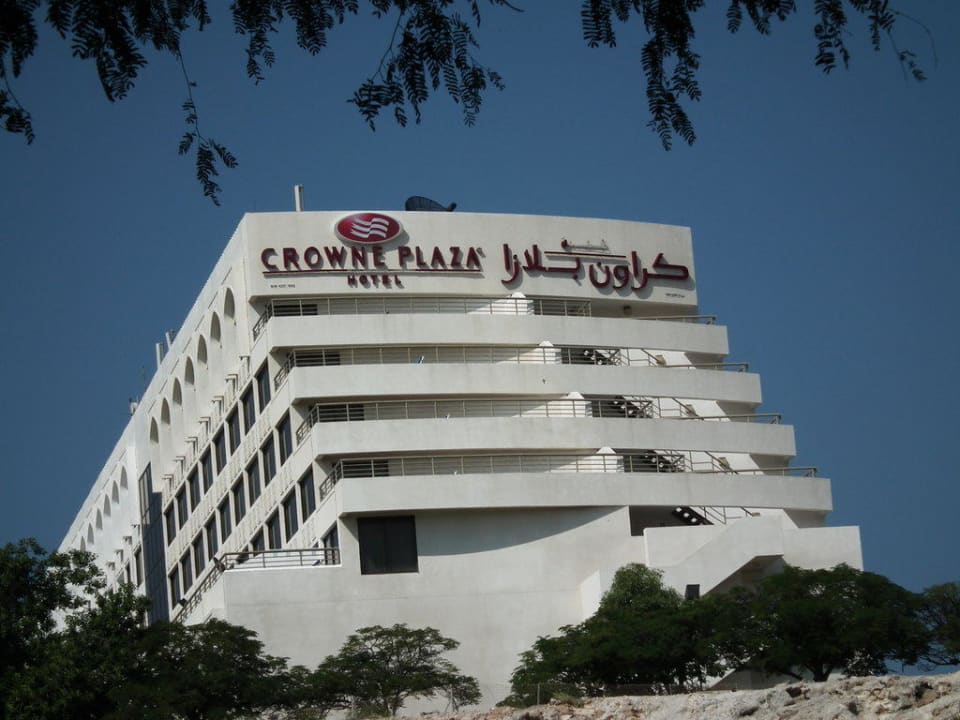 Crowne Plaza Muscat Hotel Crowne Plaza Muscat