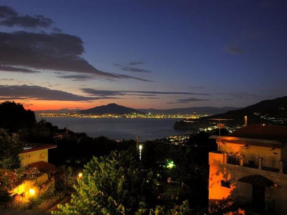 Blick auf Neapel Hotel Jaccarino