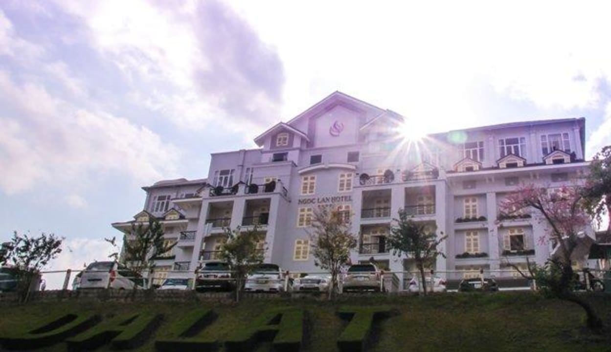 View TTC Hotel Premium Ngoc Lan