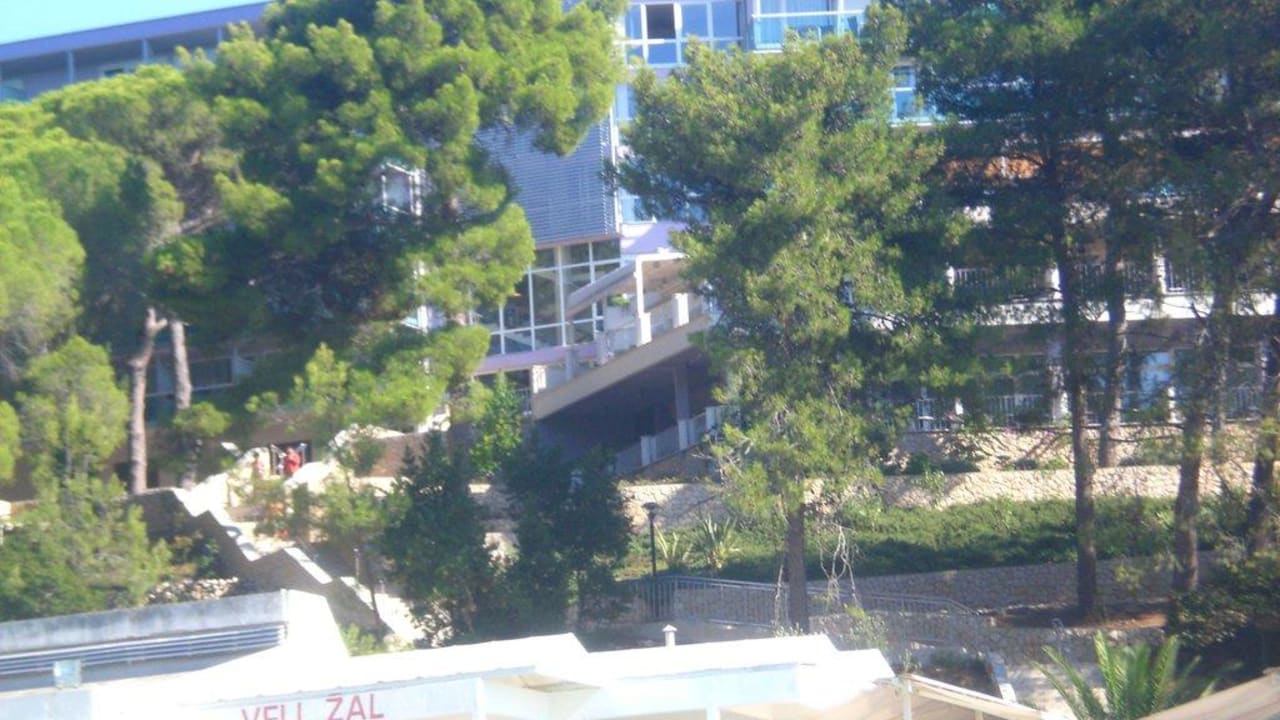 Das Hotel vom Strand aus Hotel Aurora