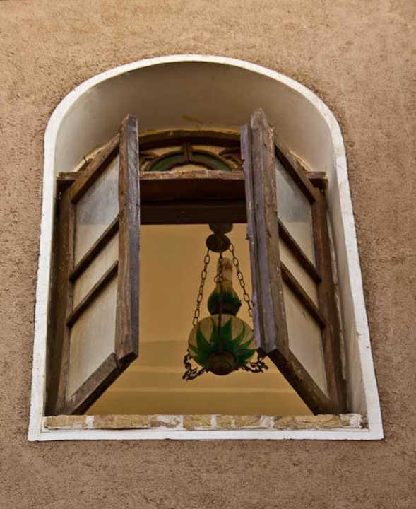 Hotelowe okno Orient Hotel