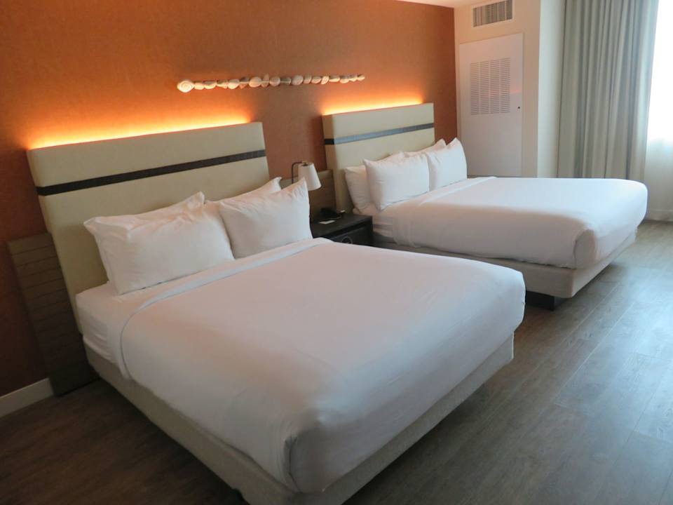 Zimmer Hotel Melby Downtown Melbourne Tapestry Collection By Hilton