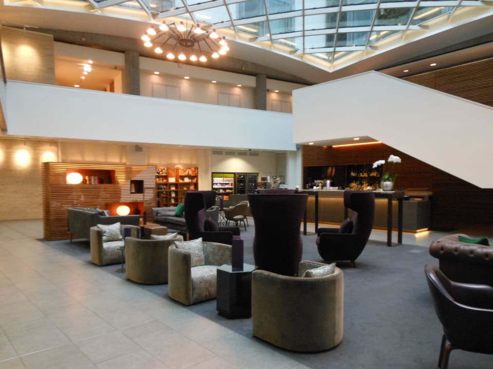 Lobby DoubleTree by Hilton Hotel London - Tower of London