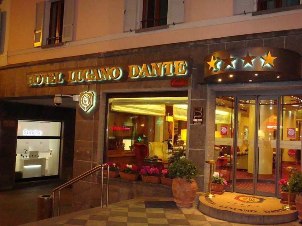 Eingang Lugano Dante Center Swiss Quality Hotel