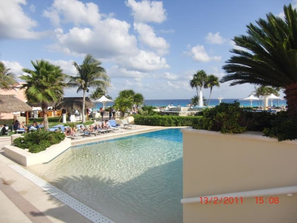 Poolanlage - oberste Ebene Wyndham Grand Cancun All Inclusive Resort & Villas