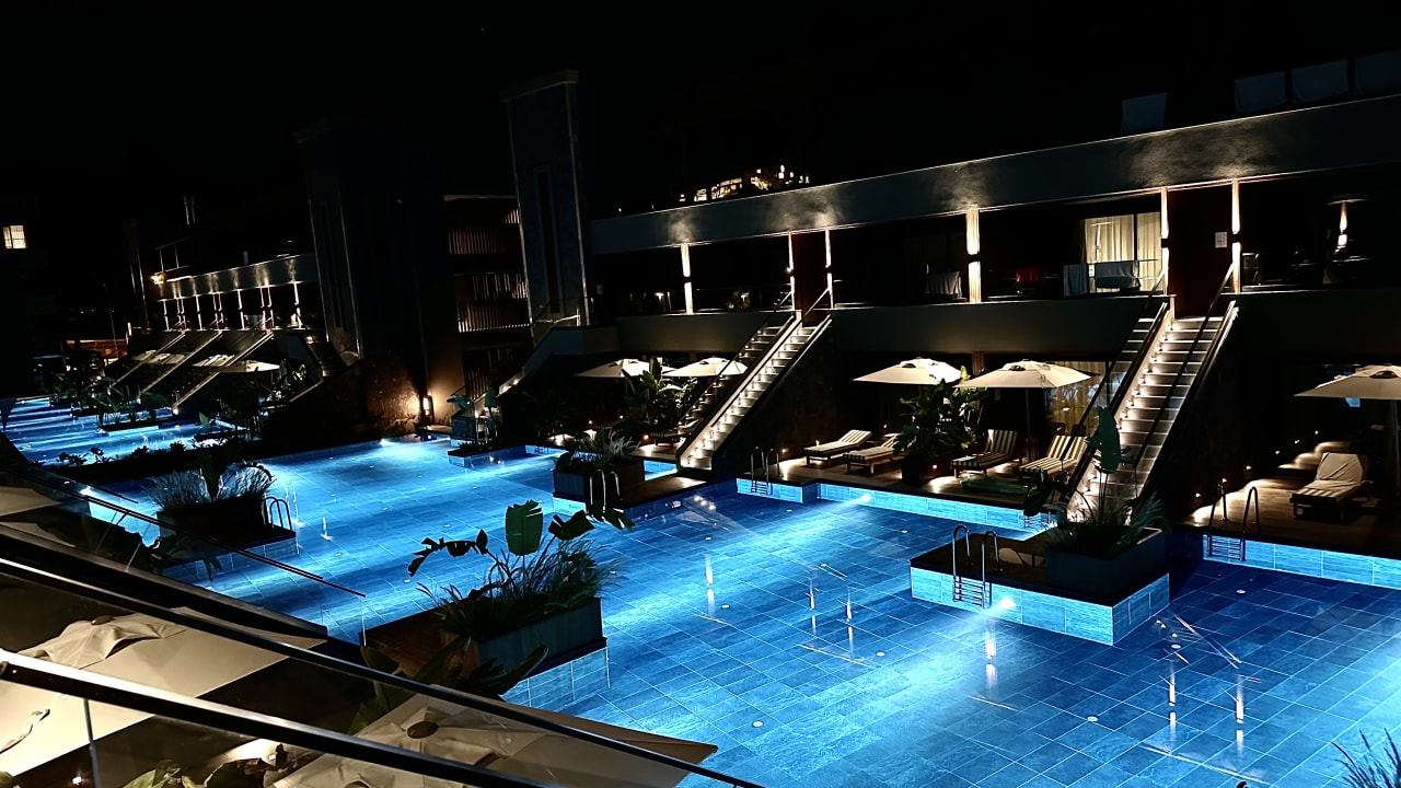 Pool Jacaranda Luxury Resort