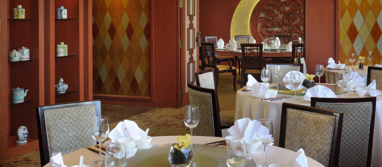 Peach Blossoms Parkroyal Collection Marina Bay