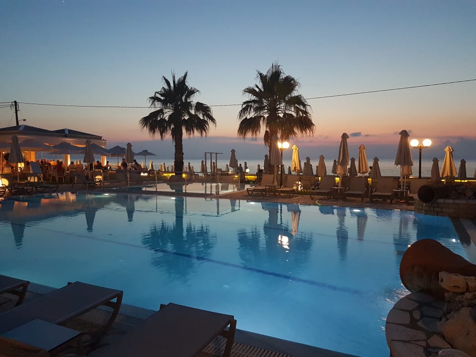 Pool Acharavi Beach Hotel