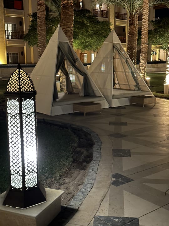 Gartenanlage The Grand Palace - Adults only