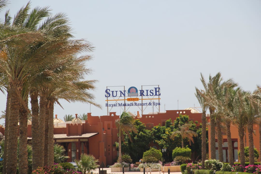 Anfahrt zum Hotel SUNRISE Royal Makadi Resort