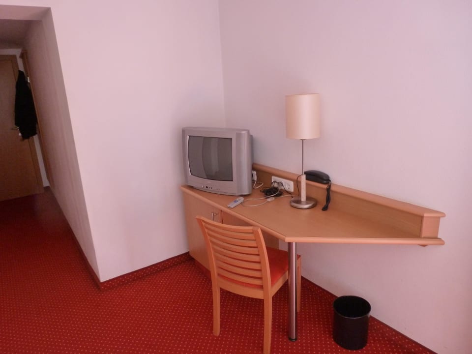 TV alt aber mit SAT Gasthof Rieder