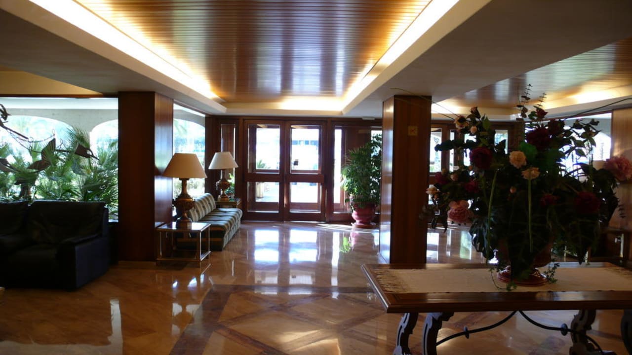 Der Eingangsbereich allsun Hotel Bahia del Este