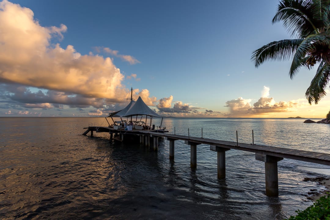 Ausblick The Coco de Mer Hotel & Black Parrot Suites