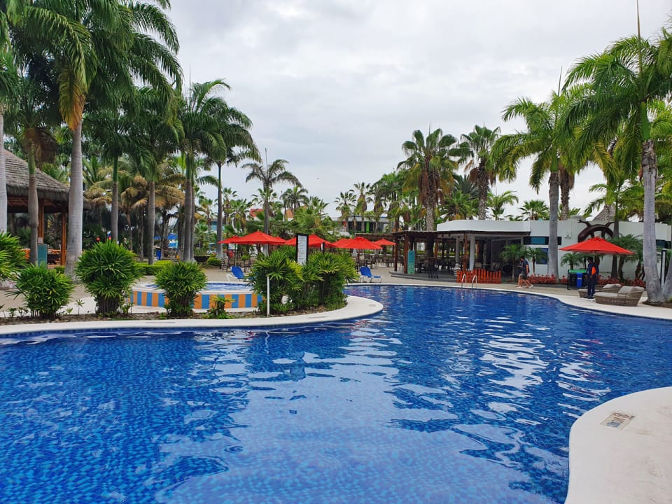 Pool Royal Decameron Punta Centinela Beach Resort & Spa Convention Center