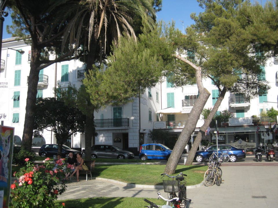 Ansicht vom Strand Hotel Grande Albergo