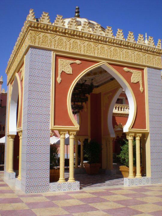 Eins von vielen Toren Pickalbatros Alf Leila Wa Leila Resort - Neverland Hurghada