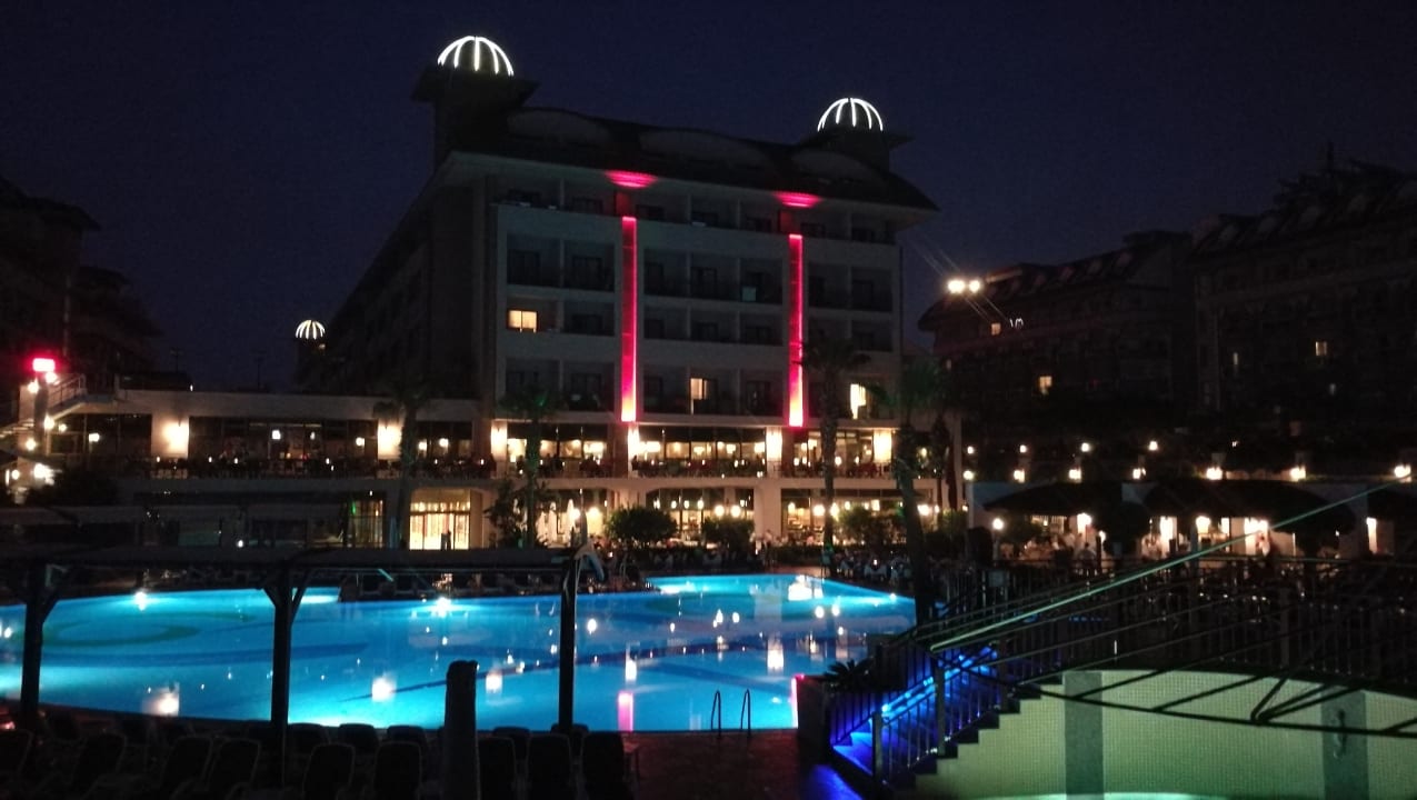 Außenansicht Aydinbey Kings Palace & Spa