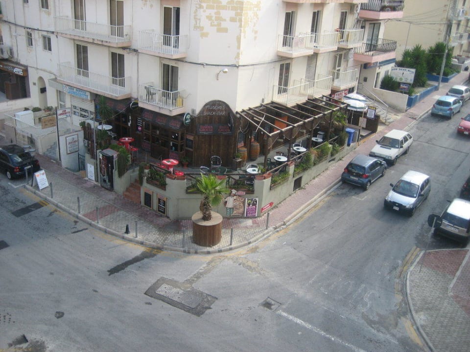 Blick von unserem Balkon The Bugibba Hotel