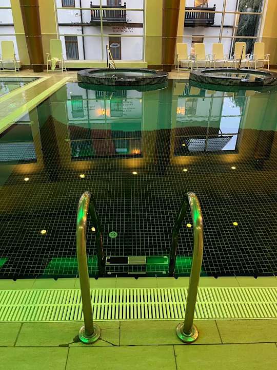 Pool Mirotel Resort & Spa