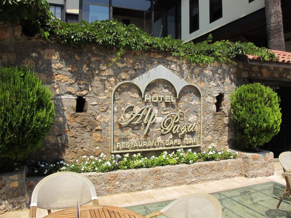 Hoteleingang Alp Pasa Hotel - Special Class