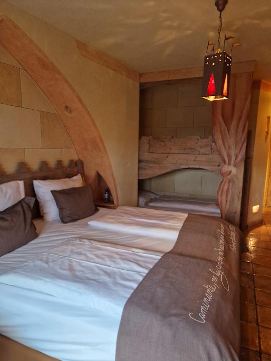 Zimmer Hotel Castillo Alcazar Europa-Park