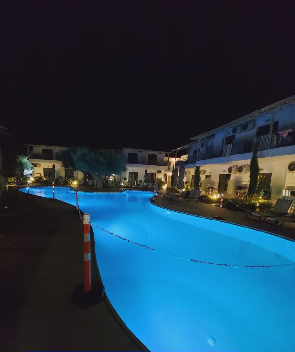 Pool Philoxenia Hotel