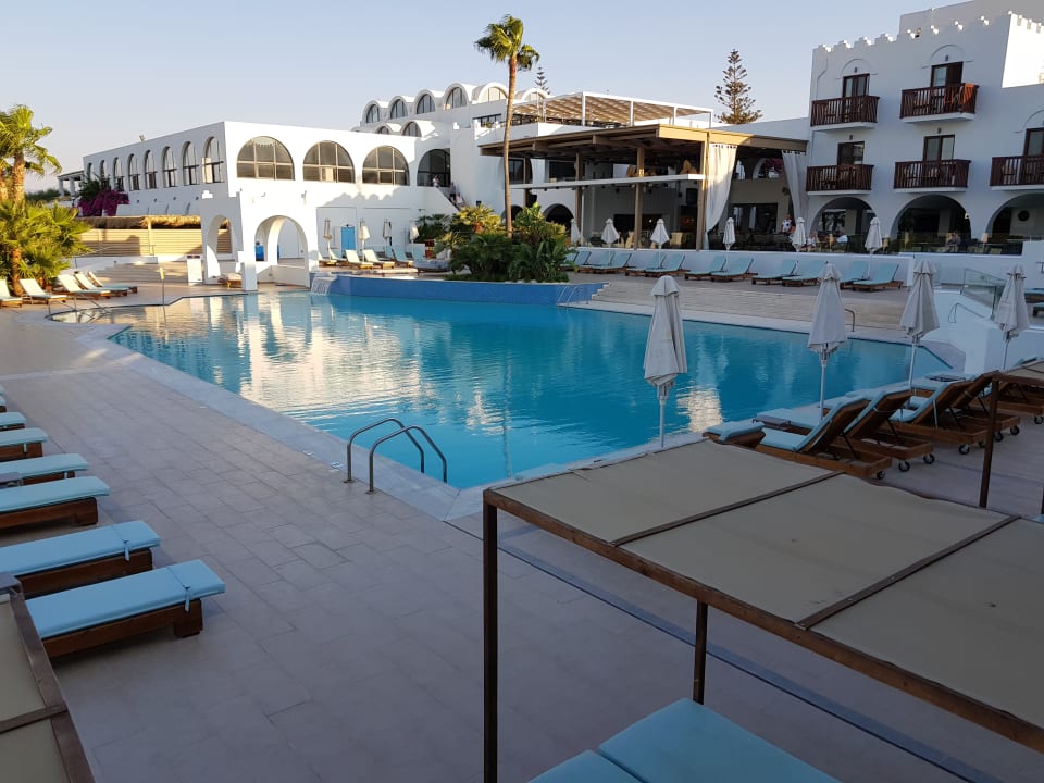 Pool TUI BLUE Oceanis Beach and Spa Resort