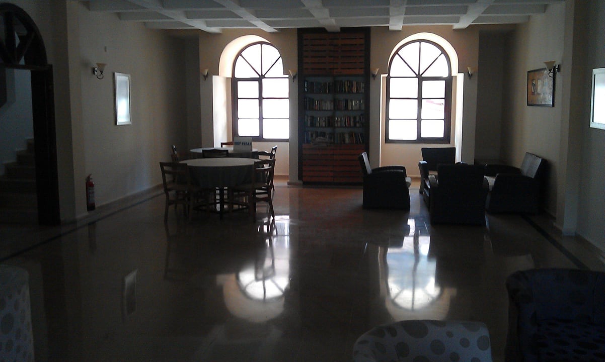 Biblioteka Munamar Park Hotel by Oylum