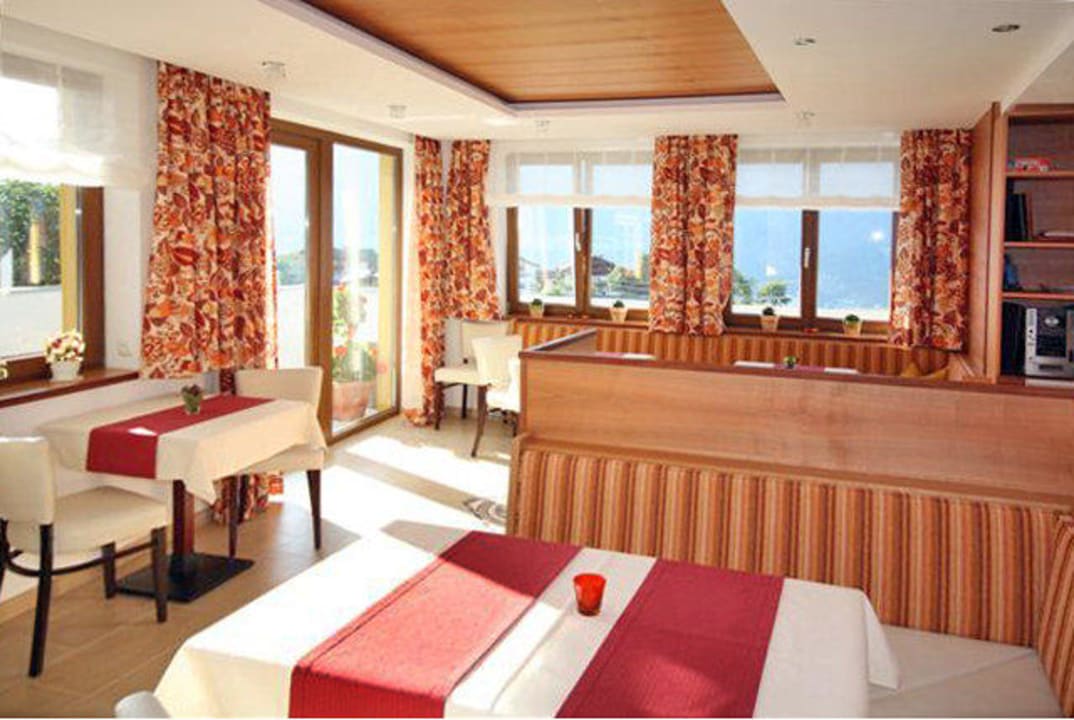 Frühstücks- und Aufenthaltsraum Hotel Garni Regina