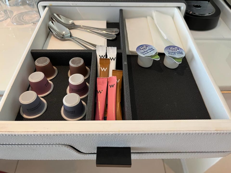 Zimmer W Abu Dhabi - Yas Island