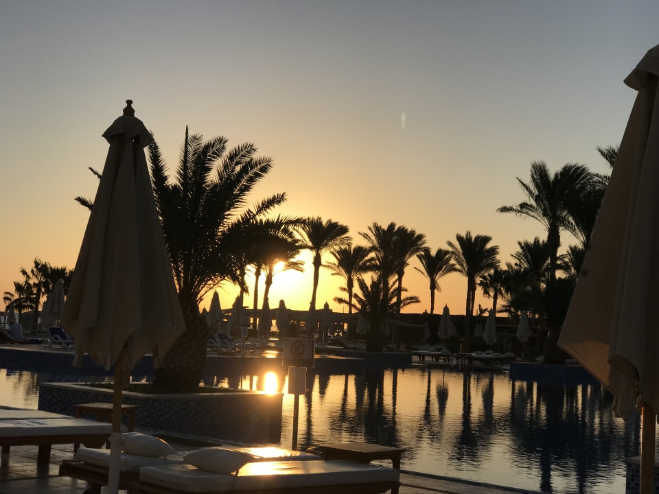 Pool Premier Le Reve Hotel & Spa