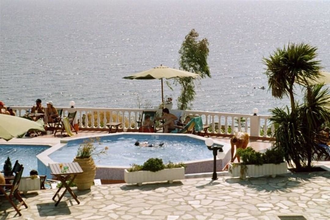 Kinderpool Akti Ouranoupolis