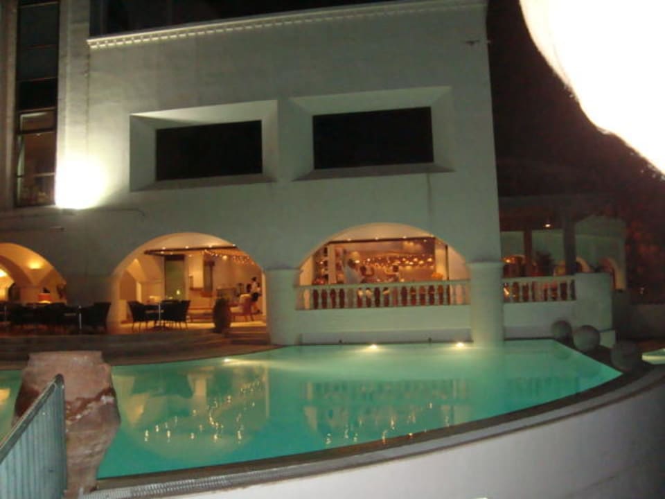 Gebäude mit Pool Esperos Village Blue & Spa - Adults only