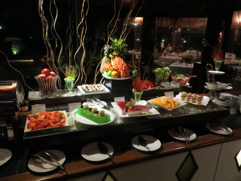 Schöne Deko im Sunset Restaurant Adaaran Select Hudhuran Fushi - Premium All Inclusive