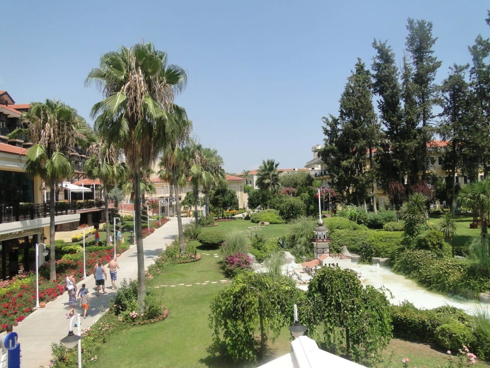 Ogród z tarasu widokowego Club Hotel Phaselis Rose