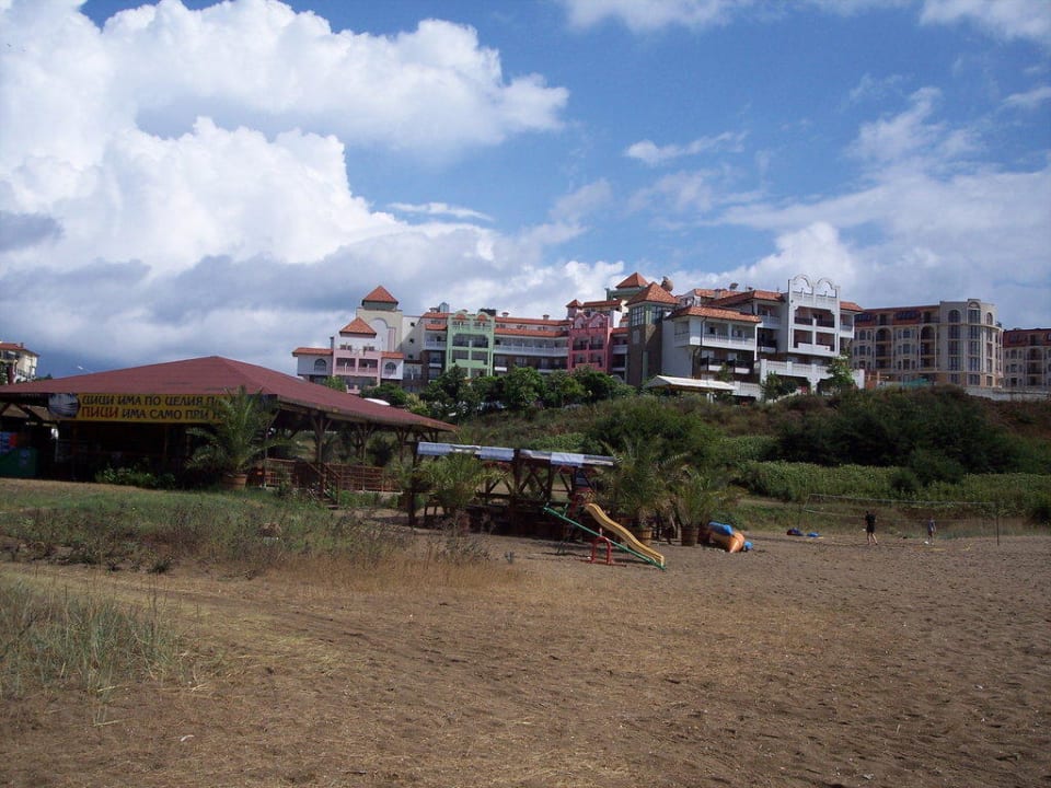 Bella Vista vom Strand aus gesehen Bella Vista Beach Club