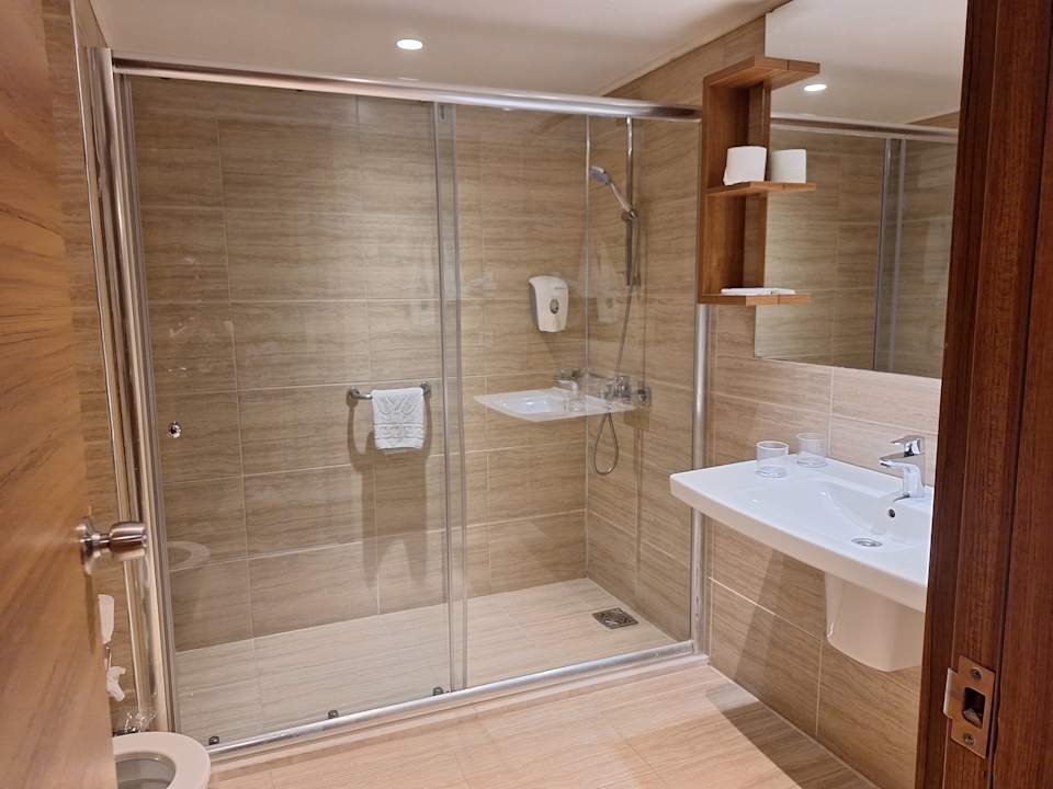 Zimmer Grand Park Lara Hotel