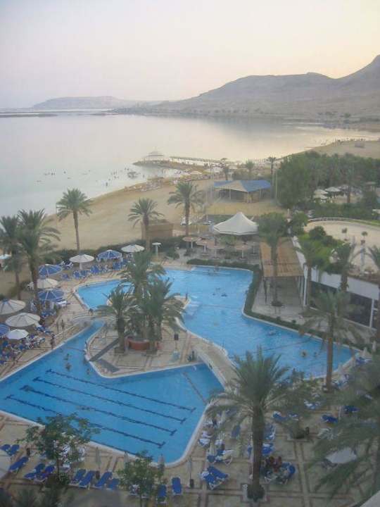 Poollandschaft Crowne Plaza Dead Sea