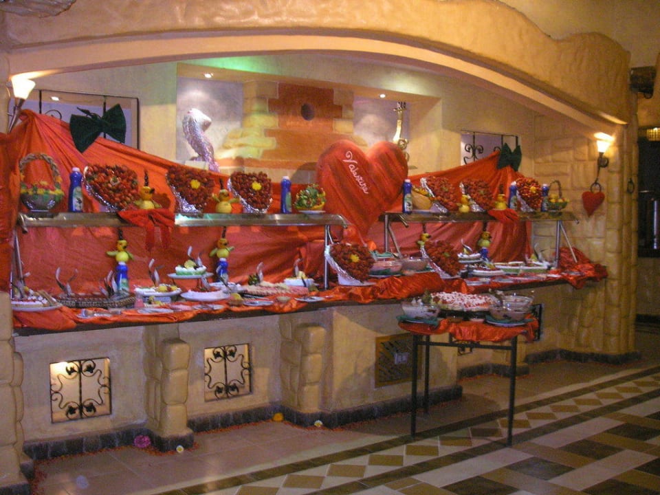 Valentinbuffet Pickalbatros Alf Leila Wa Leila Resort - Neverland Hurghada