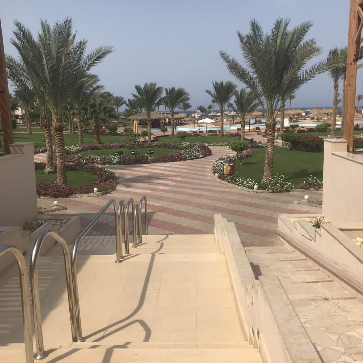 Garten Three Corners Sea Beach Resort