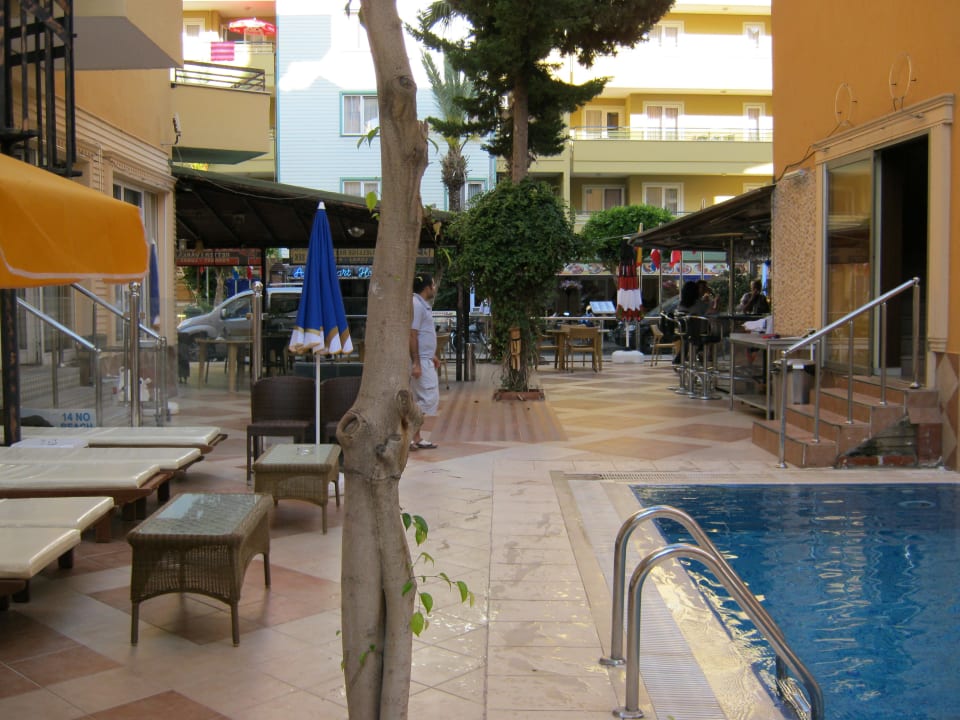 Toll Kleopatra Ikiz Hotel